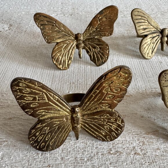 Mixed Set of Six Vintage Brass Butterfly Napkin Ring Holders - Picture 2 of 10